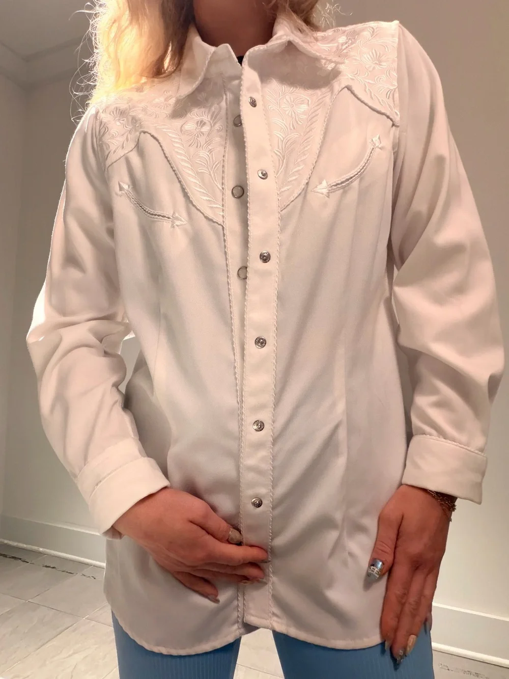 Vintage Panhandle Slim White Floral Embroidered Pearl Snap Shirt - Picture 7 of 15